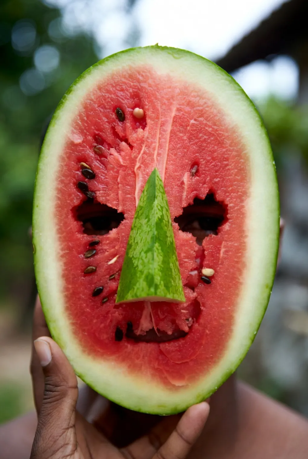 Arbuzowe maseczki DIY: nawilżenie i rozświetlenie skóry w domu